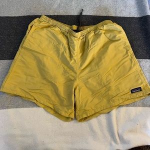 Patagonia baggies 5 inch